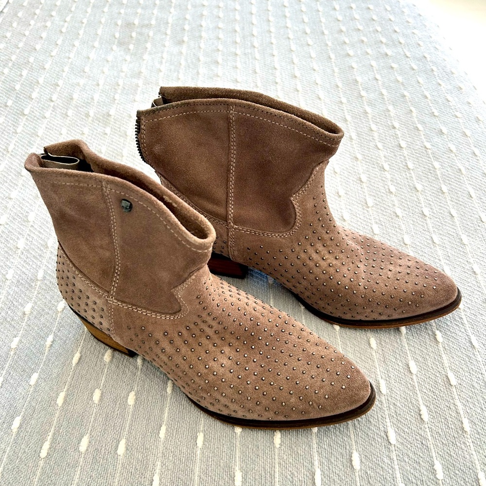 IKKS booties size 38